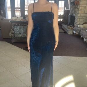 Elegant Navy Blue Spaghetti Strap Gown